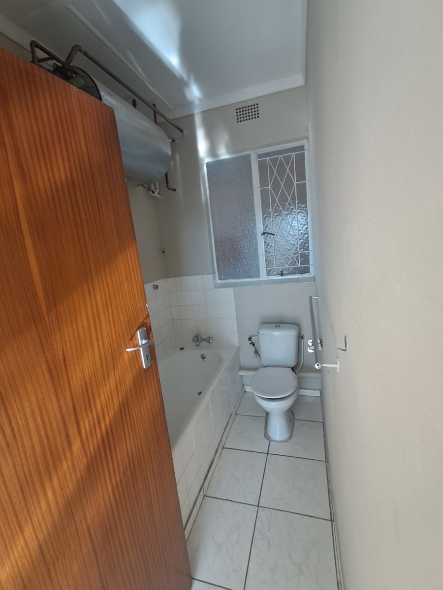 1 Bedroom Property for Sale in Kroonstad Central Free State